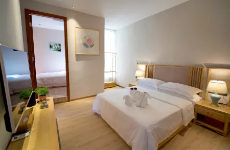 Guilin Half-Leisure Hotel