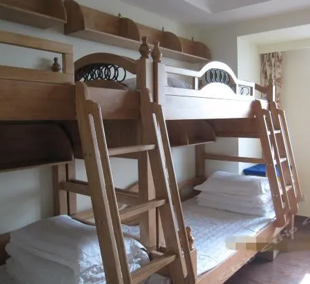 Qingcheng Youth Hostel
