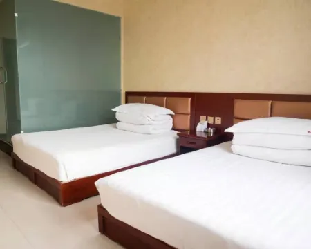 Huadian Yindu Hotel Hotels in Huadian