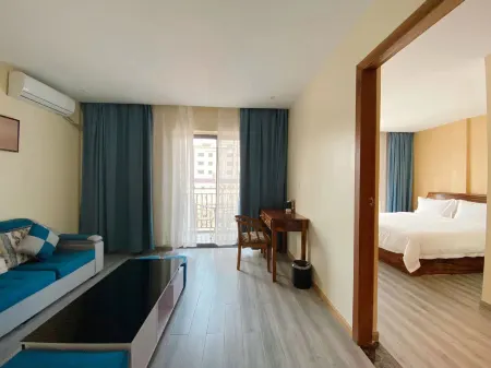 Junlan Hotel Отели рядом с достопримечательностью «Порт Сихануквилл»