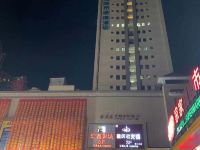 城市便捷酒店(富宁五彩城店) - 酒店外部