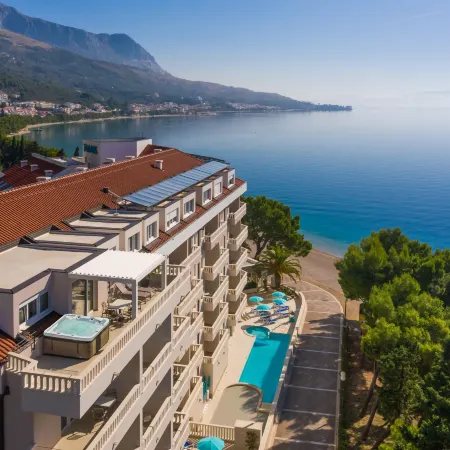 Hotel Tamaris Отели рядом с достопримечательностью «Пляж Сент-Петер»