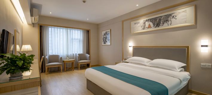Nantai Crystal Hotel (Dayi High-Speed Railway Station) Hotels in Dayi County
