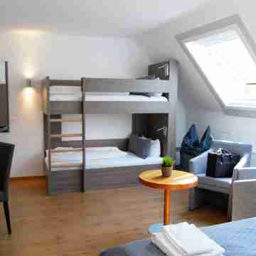 Dom Hotel am Romerbrunnen Rooms