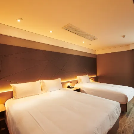 Ibis Styles Hotel (Wuxi Nanchang Street Store) Отели рядом с достопримечательностью «Храм Nanchan»