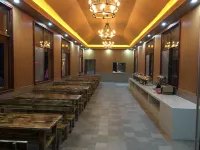 Shuanglong Hotel