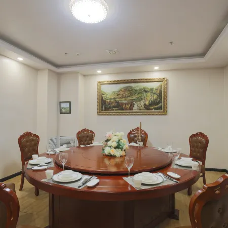 Nanjiang Hotel