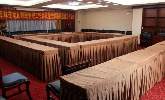 Nyingchi Zhongxing Garden Hotel