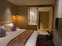 青岛索菲亚国际大酒店 - 高级大床房