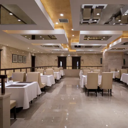 Vienna International Hotel (Jilin Guotou Zhongdong)