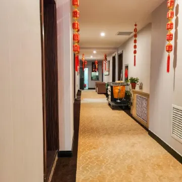 Gongchen Hotel (Datong Ancient City Branch)