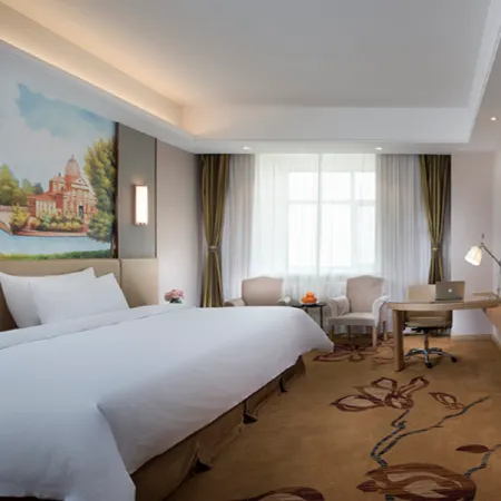 Vienna International Hotel (Baotou Zhengxiang International Store)