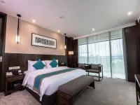 Four Seasons Yony Hotel - balcón