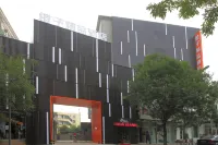 Orange Boutique Hotel Xinyang Hotel in zona Shihe Park