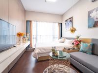 深圳维娅斯新纪元公寓 - 日式小清新套房