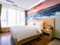 西安蕴晨酒店 - 景观大床房