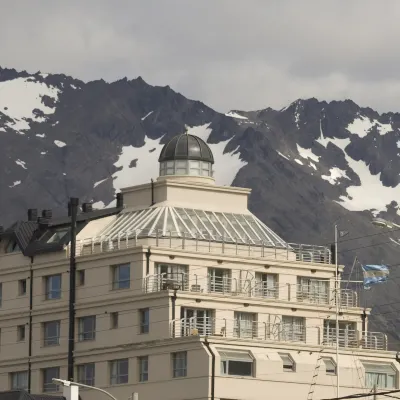 Cilene del Faro Suites & Spa Hotels near Base Naval Ushuaia
