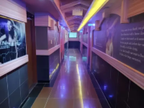 Diamond Motel