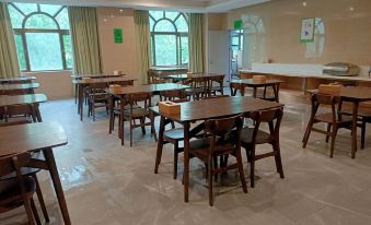 Vatica Hotel (Kashgar Geer Ancient City) - Housity