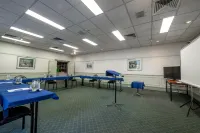 Twin Towers Inn Hotels in Greenwich