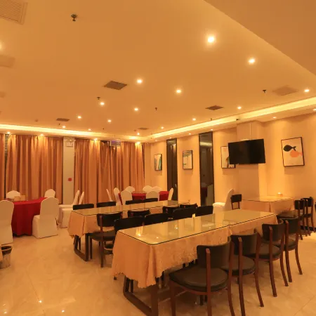 HongTai Business Hotel