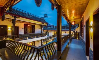 Floral Hotel·Chenxi Homestay (Jiezi Ancient Town Shop)