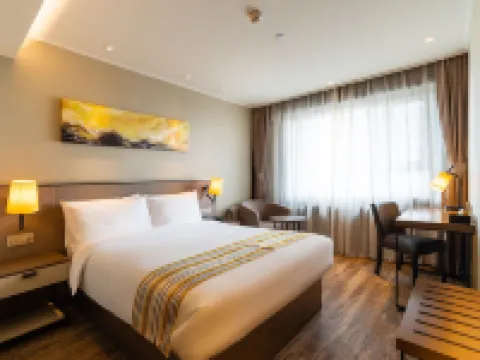 โฮม อินน์ พลัส ฮาร์บิน เซ็นทรัล สตรีท โรงแรมในฮาร์บิน