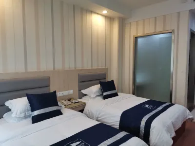 Along the way, the chain hotel (Meishan Town branch in Jinzhai) Hotels in Jinzhai