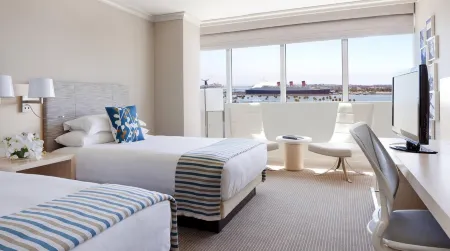 Hyatt Regency Long Beach