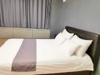 Sky Guestel Hotels near مويدو