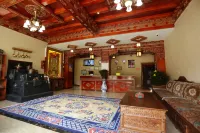 Yanglin Manor Hotel Linzhi Nuo