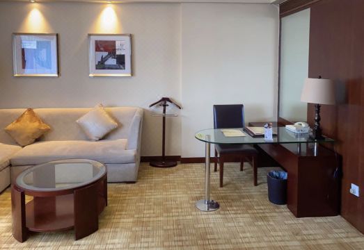 2. 오션 호텔 상하..