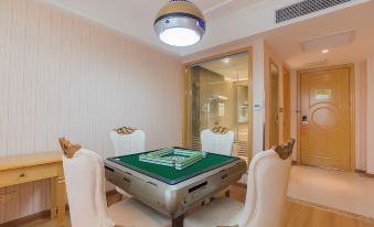 Vienna Hotel - Housity