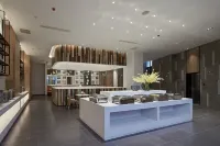 Platium Hotel - breakfast