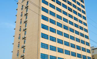 City Comfort Inn Hotel (Qichun Experimental Middle School)