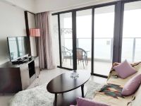 惠东中航度假公寓 - 正面海景情侣大床房