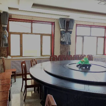 Weichang Qianyuan Hotel