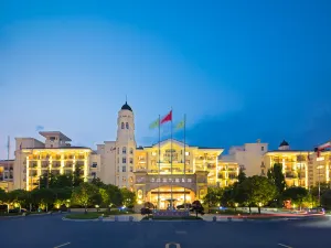 Anqing Country Garden Fengyue Phoenix Hotel (Wanda Plaza Branch)