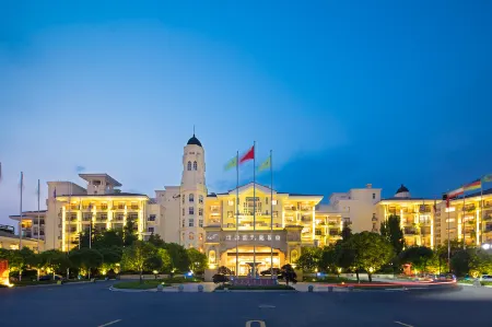 Anqing Country Garden Fengyue Phoenix Hotel (Wanda Plaza Branch)