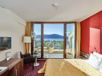 Hotel Pine - bar