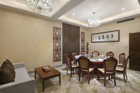 Luoyang Hanshe Sentai Hotell (Peony Park) Отели рядом с достопримечательностью «Henan University of Science and Technology (Xiyuan Road)»