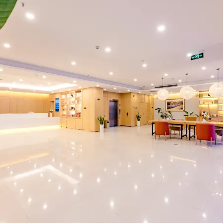 Lankao JT Hotel (Kaifeng Lankao High-Speed Railway Station)