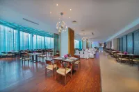 The Hotel V - servizio colazione