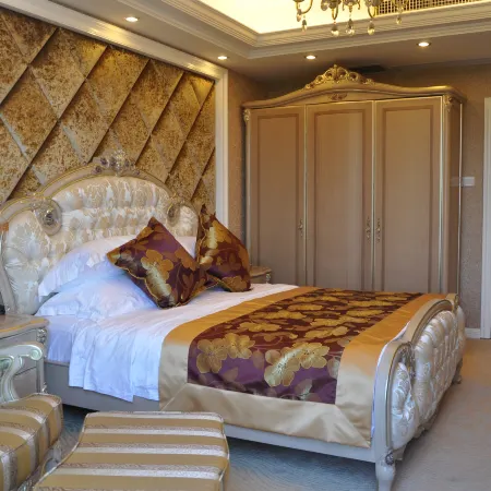 Longquan Hotel