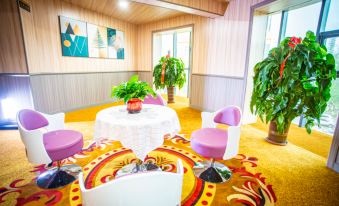 Jiayuguan Hongxin Holiday Hotel