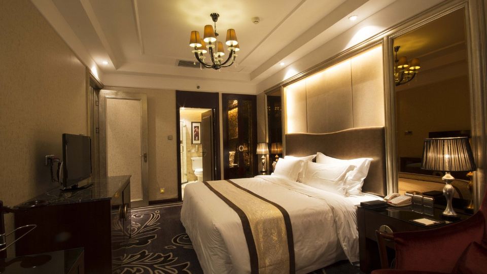 Titan Central Park Hotel