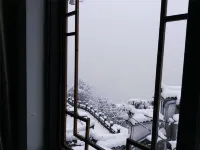 齊雲山集緣軒客棧