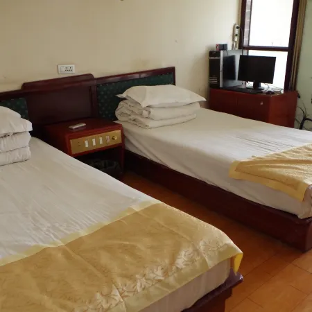 Ruixiang Hotel
