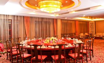 Qingjiang Ancient City Hotel