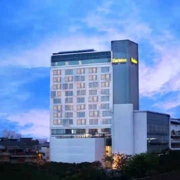 Hariston Hotel&Suites, Pluit - Jakarta Отели рядом с достопримечательностью «Морский Мир»